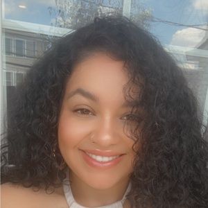 Meet your Posher, Bianca